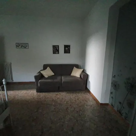 Πανσιόν Il Tamburino Lucio San Gemini