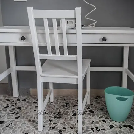 Πανσιόν Il Tamburino Lucio 3*